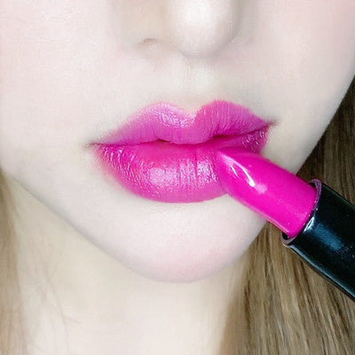 Fine glitter lipstick and eye shadow in one product